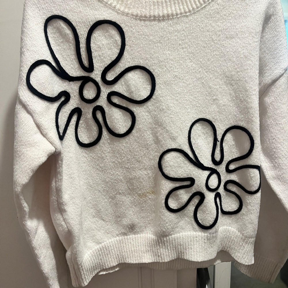 Floral Embroidered White Sweater